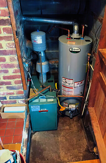 https://plumberhighgate.com.au/uploads/2025/06/hot-water-189087.jpg