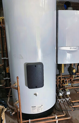 https://plumberhighgate.com.au/uploads/2025/06/hot-water-410504.jpg